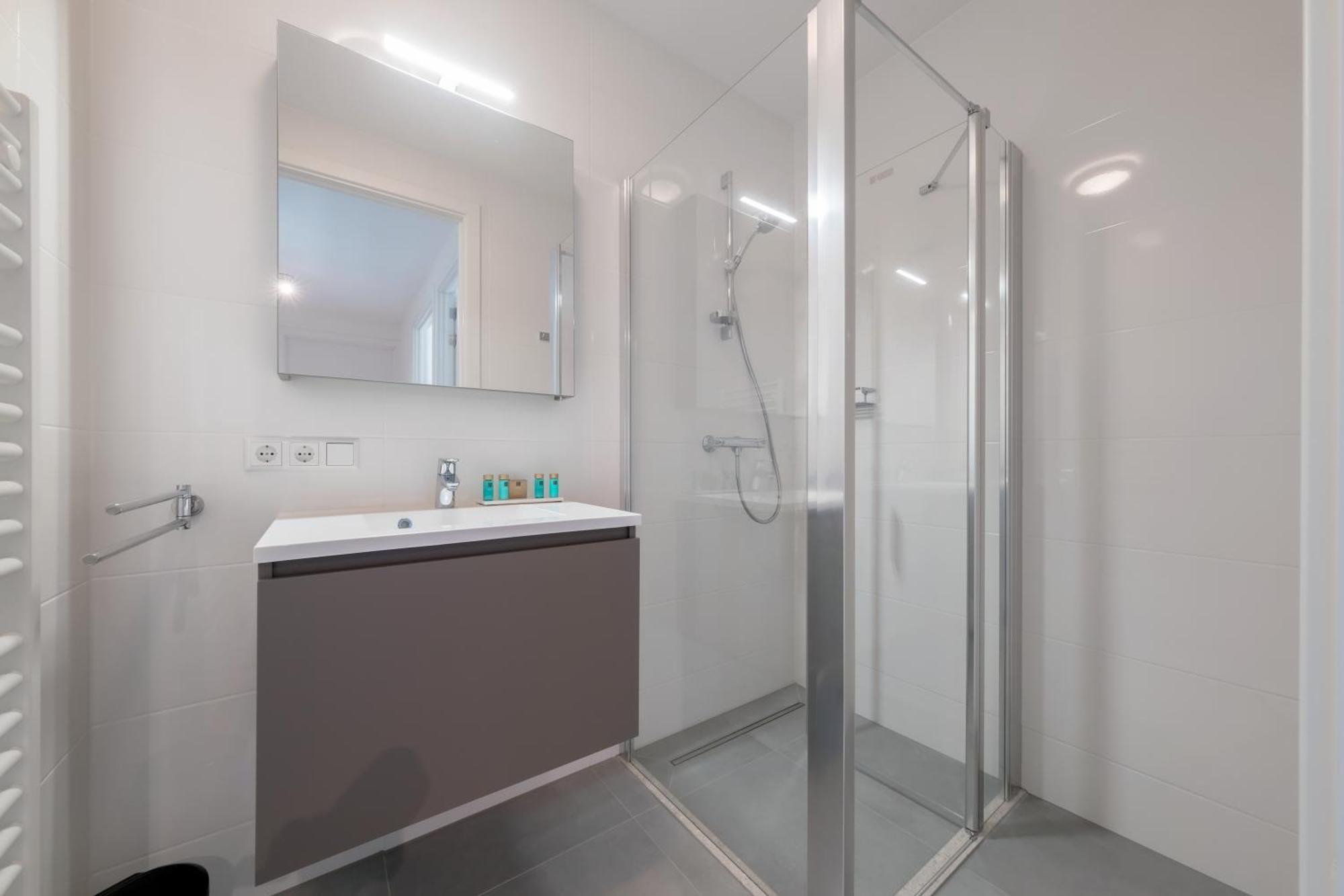 Pharos Residences Type Ocean, Appartement *