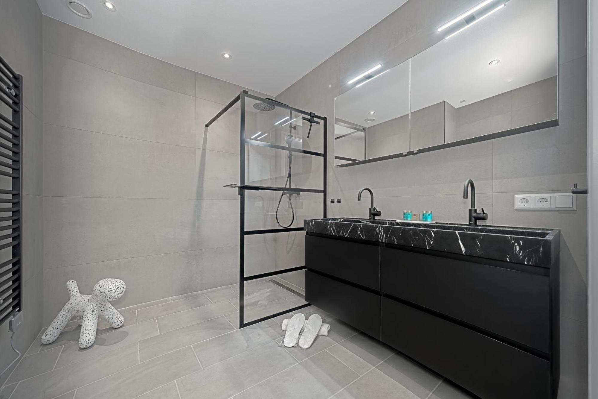 Pharos Residences Type Ocean, *