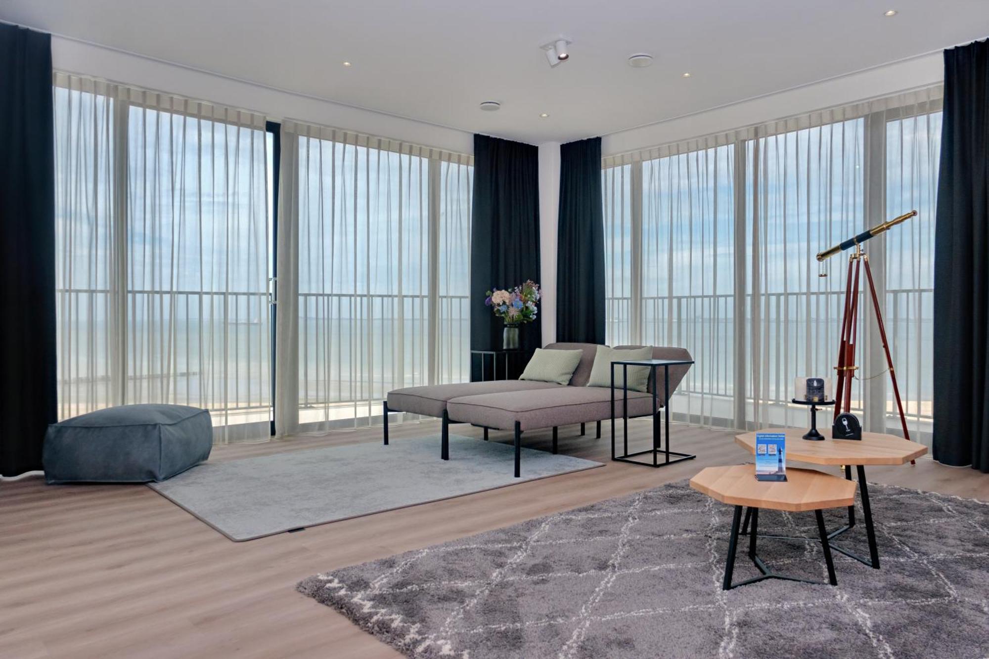 Pharos Residences Type Ocean, Appartement *